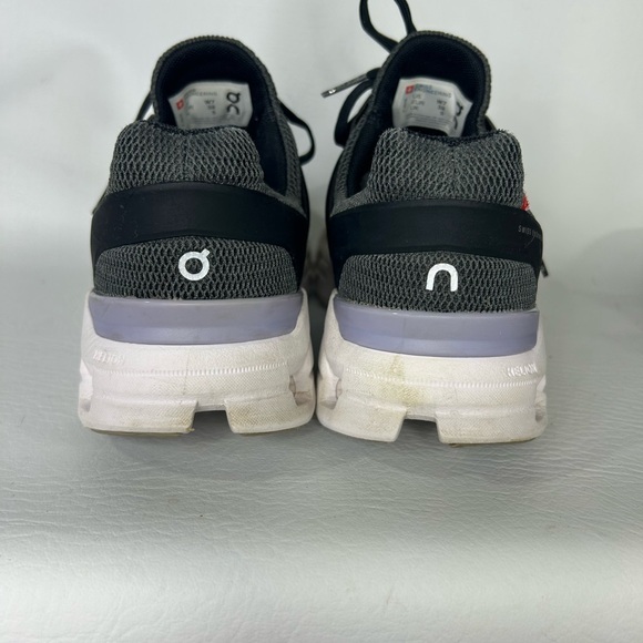 On Running Cloudswift Women’s Running Shoes – Size 7 – Black/Gray – Swiss - Picture 4 of 8